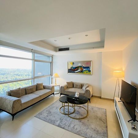 One Constitution Avenue - Apartments By Superhost Stays اسلام اباد المظهر الخارجي الصورة