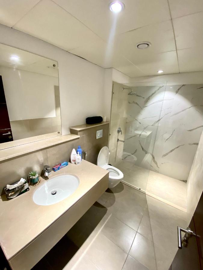 One Constitution Avenue - Apartments By Superhost Stays اسلام اباد المظهر الخارجي الصورة