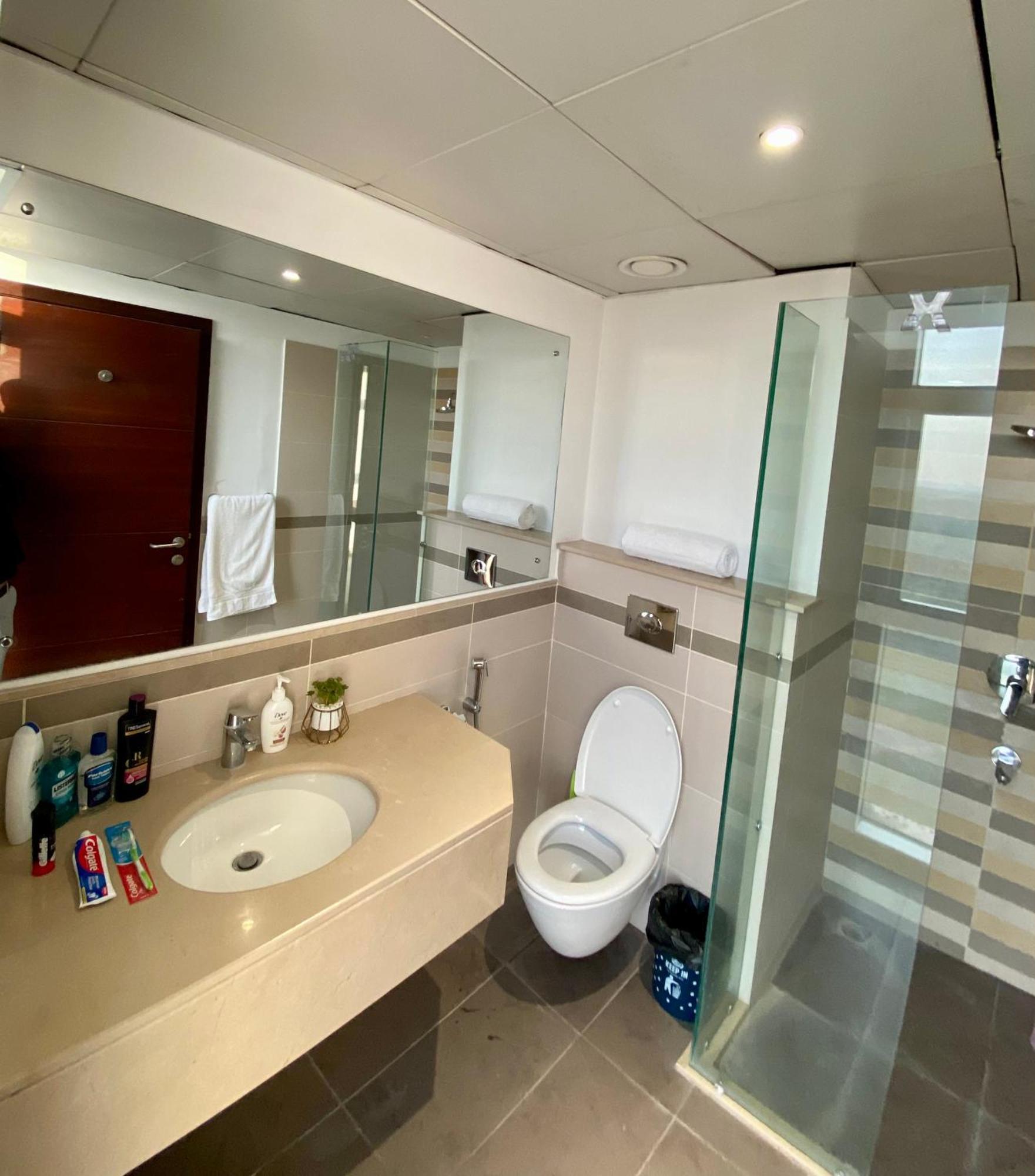 One Constitution Avenue - Apartments By Superhost Stays اسلام اباد المظهر الخارجي الصورة