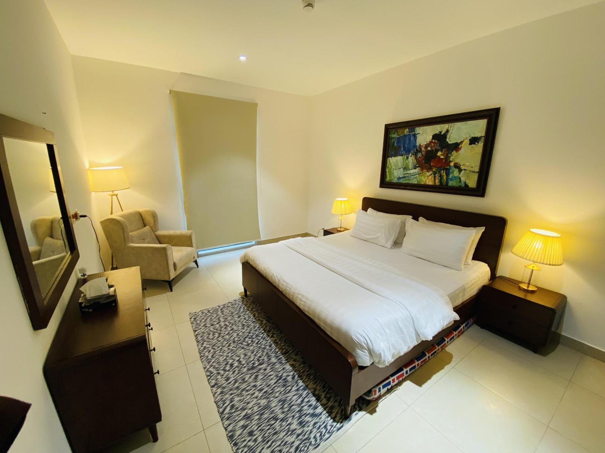 One Constitution Avenue - Apartments By Superhost Stays اسلام اباد الغرفة الصورة